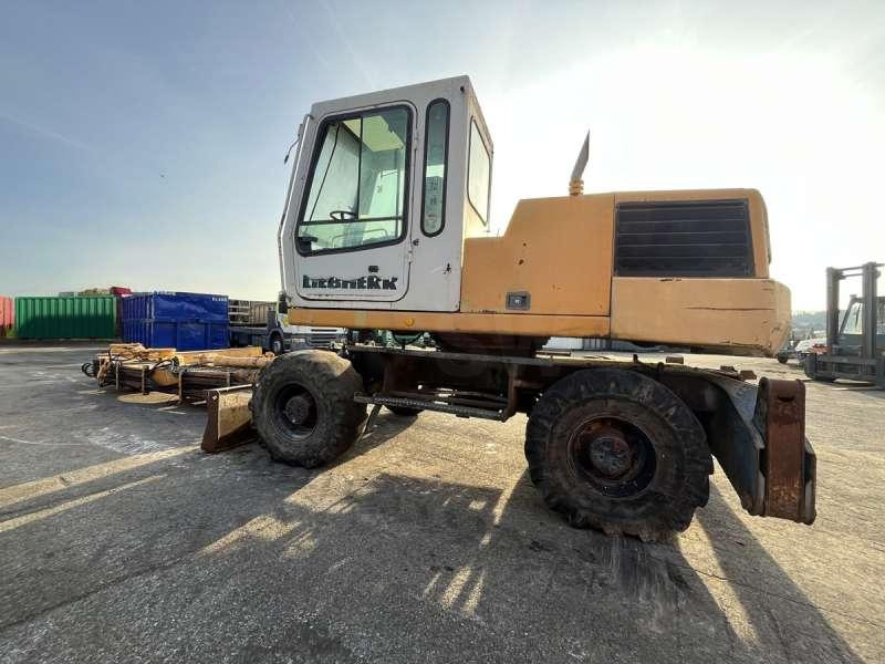 Escavadeira de rodas Liebherr A316 - POUR PIECES: foto 6