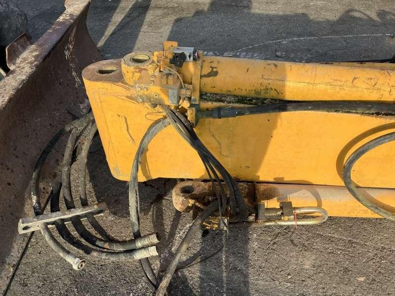 Escavadeira de rodas Liebherr A316 - POUR PIECES: foto 21