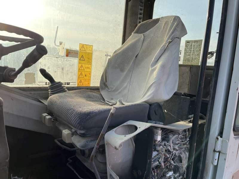 Escavadeira de rodas Liebherr A316 - POUR PIECES: foto 39