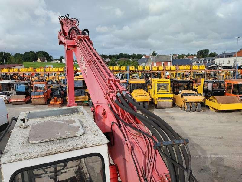 Locação de Liebherr A942 Liebherr A942: foto 33 Locação de Liebherr A942 Liebherr A942: foto 33