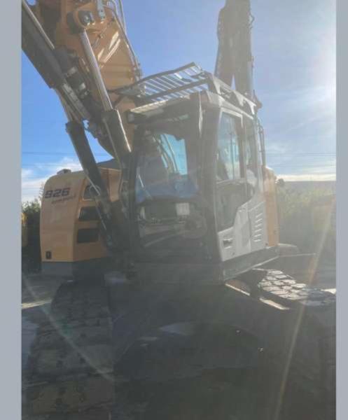 Escavadora de rastos Liebherr R926 COMPACT: foto 9