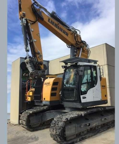Liebherr R926 COMPACT - Escavadora de rastos: foto 1 Liebherr R926 COMPACT - Escavadora de rastos: foto 1