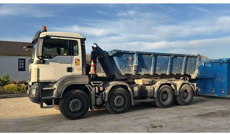 MAN TGS 35.460 8X4 - Caminhão polibenne: foto 1 MAN TGS 35.460 8X4 - Caminhão polibenne: foto 1