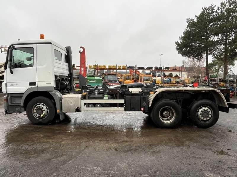 Mercedes Camion Ampliroll ACTROS 2544 - Caminhão polibenne: foto 4 Mercedes Camion Ampliroll ACTROS 2544 - Caminhão polibenne: foto 4