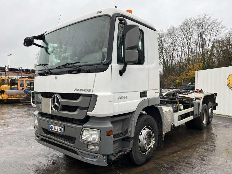 Mercedes Camion Ampliroll ACTROS 2544 - Caminhão polibenne: foto 2 Mercedes Camion Ampliroll ACTROS 2544 - Caminhão polibenne: foto 2