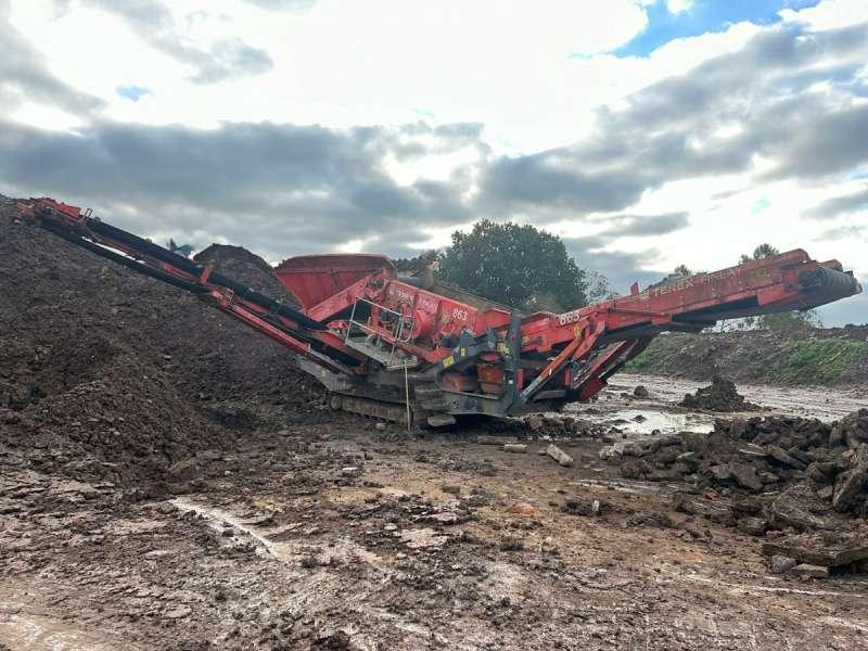 Terex FINLAY 863 - Peneira vibratória: foto 5 Terex FINLAY 863 - Peneira vibratória: foto 5