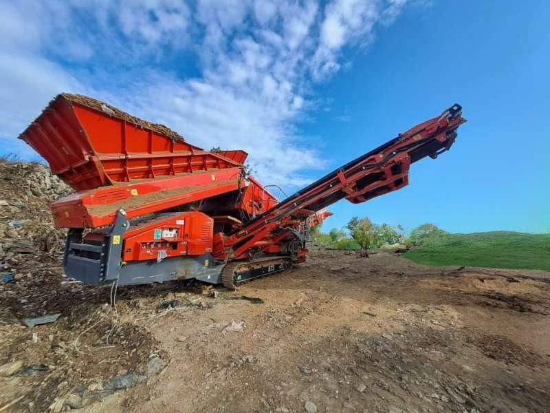Terex FINLAY 873 - Peneira vibratória: foto 3 Terex FINLAY 873 - Peneira vibratória: foto 3
