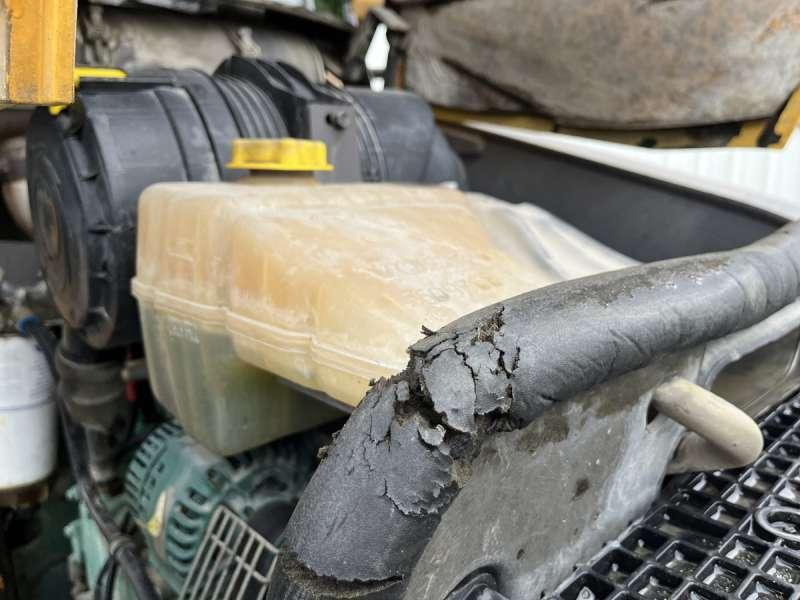 Retroescavadeira Volvo BL71+ POWERSHIFT: foto 38 Retroescavadeira Volvo BL71+ POWERSHIFT: foto 38