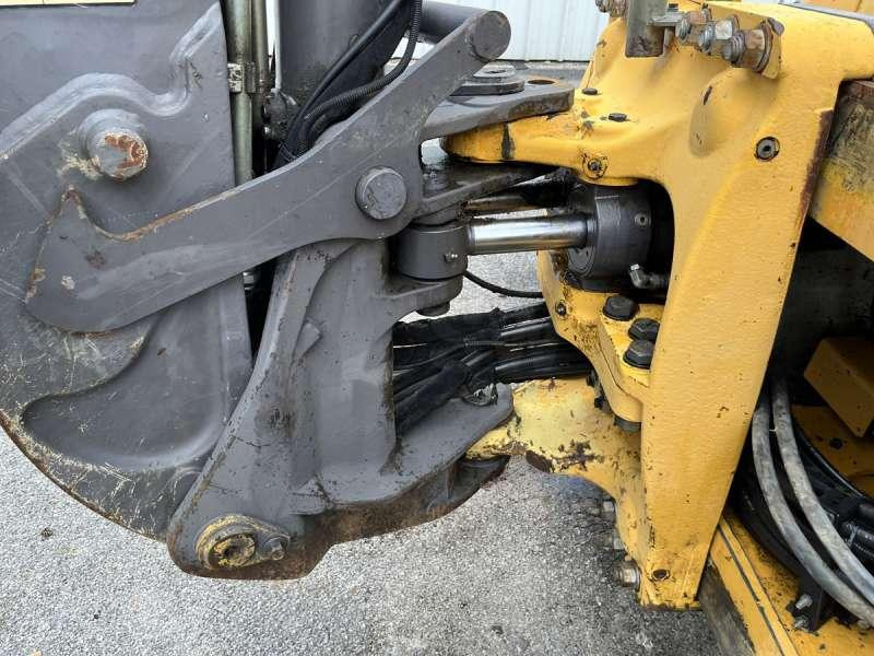 Retroescavadeira Volvo BL71+ POWERSHIFT: foto 26 Retroescavadeira Volvo BL71+ POWERSHIFT: foto 26