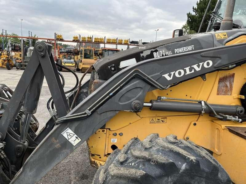 Retroescavadeira Volvo BL71+ POWERSHIFT: foto 13 Retroescavadeira Volvo BL71+ POWERSHIFT: foto 13