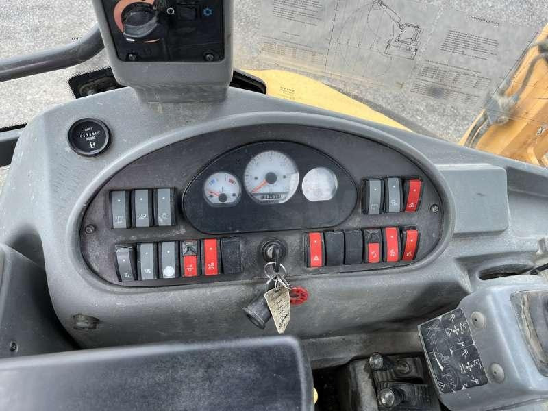 Retroescavadeira Volvo BL71+ POWERSHIFT: foto 43 Retroescavadeira Volvo BL71+ POWERSHIFT: foto 43