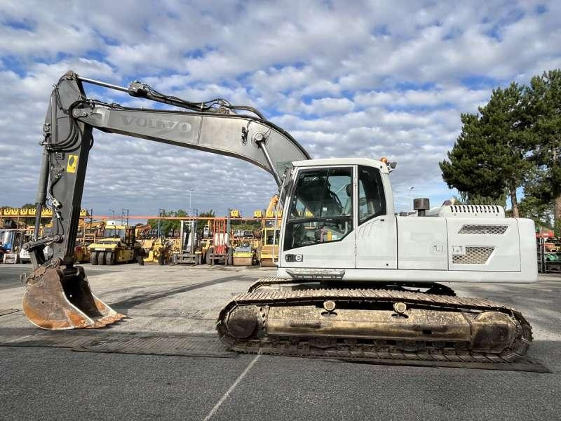 Volvo EC220DL - Escavadora de rastos: foto 4 Volvo EC220DL - Escavadora de rastos: foto 4