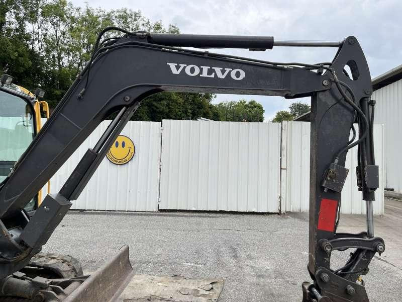 Mini escavadeira Volvo ECR58: foto 17