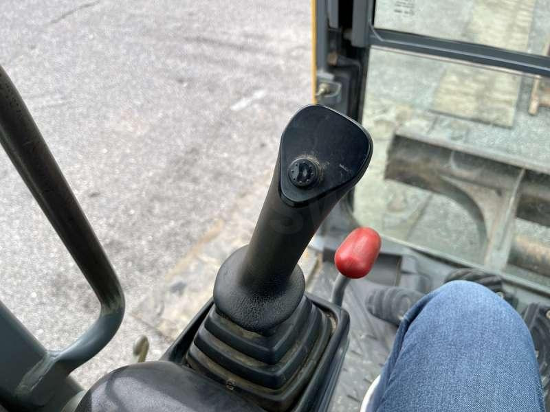 Mini escavadeira Volvo ECR58: foto 45