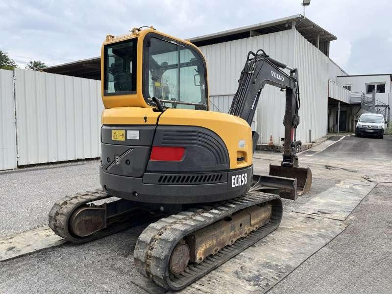 Mini escavadeira Volvo ECR58: foto 6