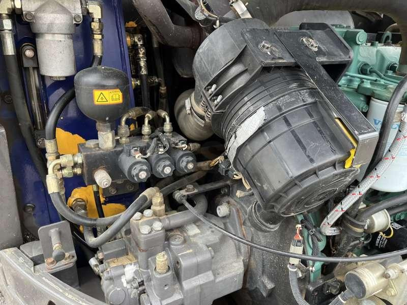 Mini escavadeira Volvo ECR58: foto 35