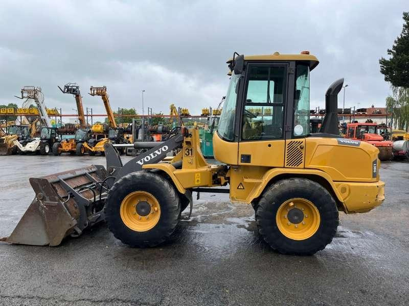 Volvo L30G - Carregadeira de rodas: foto 4 Volvo L30G - Carregadeira de rodas: foto 4