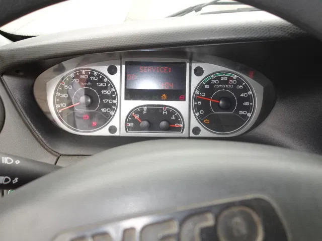 Iveco Daily 50C14 SKY WORKER PLATO - Caminhão: foto 5 Iveco Daily 50C14 SKY WORKER PLATO - Caminhão: foto 5