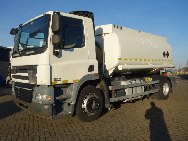 DAF CF 360 13000 LITER MANUAL GEARBOX EURO5 - Caminhão tanque: foto 1 DAF CF 360 13000 LITER MANUAL GEARBOX EURO5 - Caminhão tanque: foto 1
