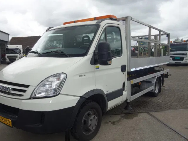 Iveco 40C12 SKY WORKER - Plataforma de Tijera/ Plataforma de tesoura: foto 4 Iveco 40C12 SKY WORKER - Plataforma de Tijera/ Plataforma de tesoura: foto 4