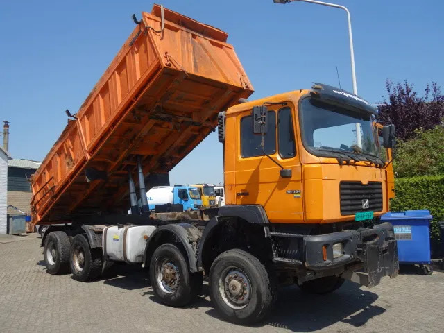 MAN 35-464 8x8 meiller kipper manual diesel pomp - Caminhão basculante: foto 2 MAN 35-464 8x8 meiller kipper manual diesel pomp - Caminhão basculante: foto 2
