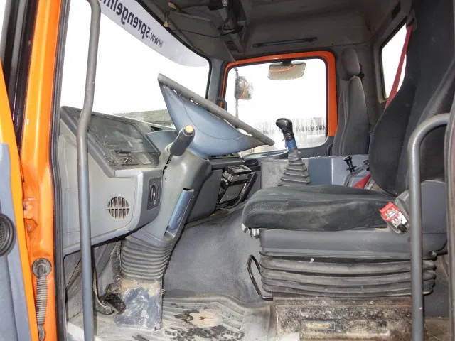 Caminhão chassi Mercedes-Benz Actros 3235 8x4 steelsprings,manual gearbox: foto 6 Caminhão chassi Mercedes-Benz Actros 3235 8x4 steelsprings,manual gearbox: foto 6