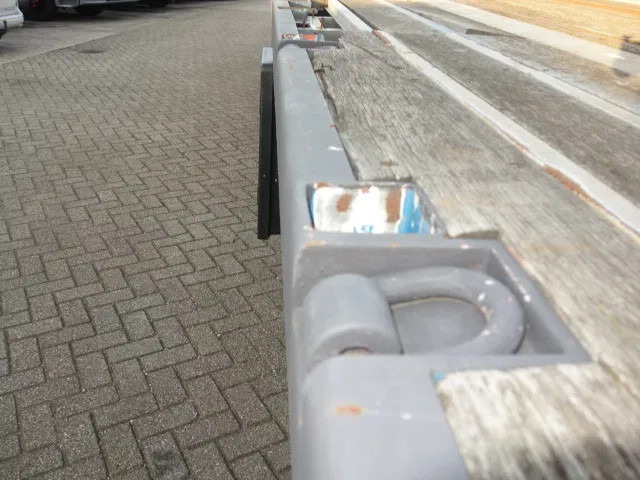 Pacton 3asser drum brakes - Semi-reboque plataforma/ Caixa aberta: foto 5 Pacton 3asser drum brakes - Semi-reboque plataforma/ Caixa aberta: foto 5