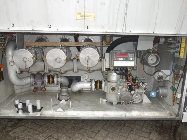 Locação de Scania R380 6X2 19200 LITER TANK,MANUAL GEARBOX Scania R380 6X2 19200 LITER TANK,MANUAL GEARBOX: foto 6