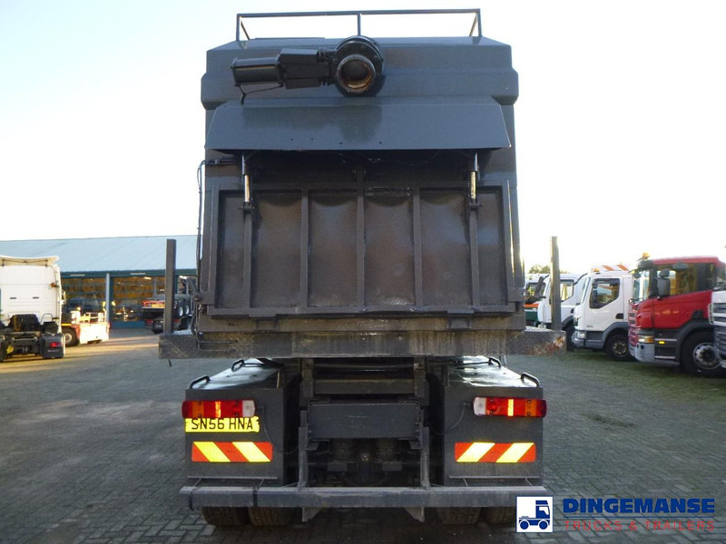 DAF CF 75.250 6x4 RHD vacuum tank / saugbagger - Caminhão limpa fossa: foto 5 DAF CF 75.250 6x4 RHD vacuum tank / saugbagger - Caminhão limpa fossa: foto 5