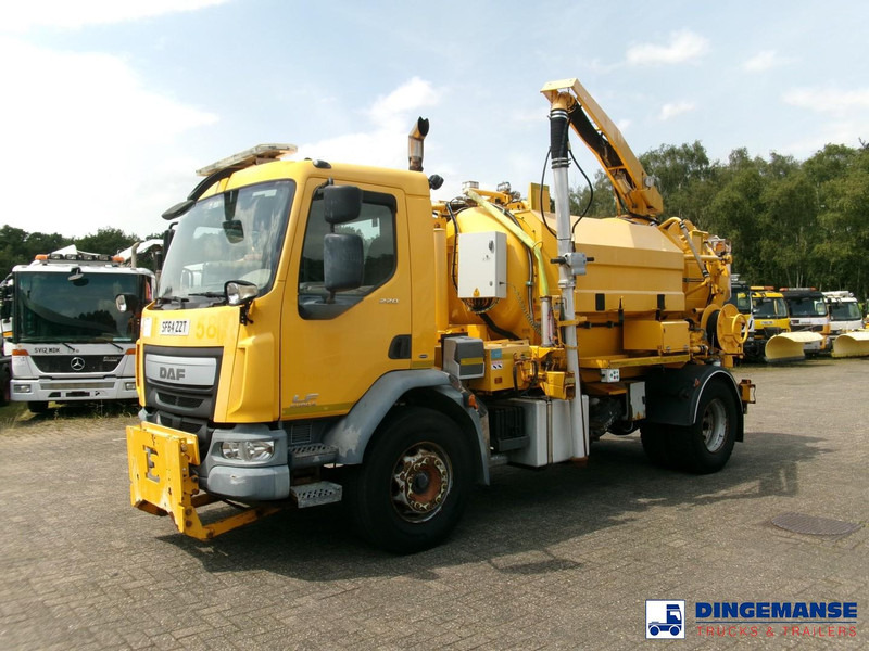 DAF LF 220 4X2 Whale vacuum tank 7 m3 - Caminhão limpa fossa: foto 5 DAF LF 220 4X2 Whale vacuum tank 7 m3 - Caminhão limpa fossa: foto 5