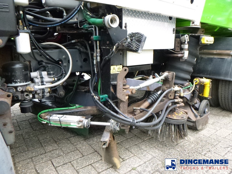 Varredora urbana DAF LF 45.180 Scarab Merlin street sweeper 4x2: foto 9