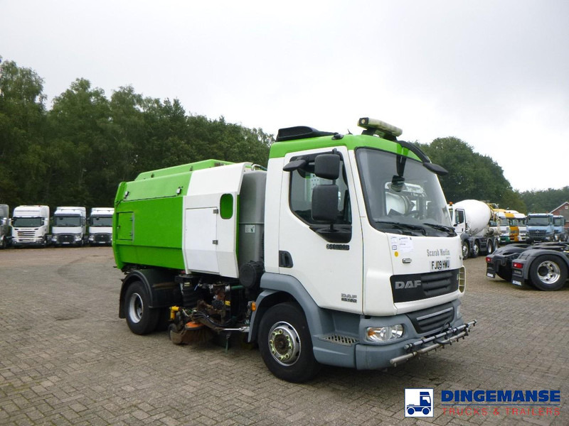 DAF LF 45.180 Scarab Merlin street sweeper 4x2 - Varredora urbana: foto 2 DAF LF 45.180 Scarab Merlin street sweeper 4x2 - Varredora urbana: foto 2