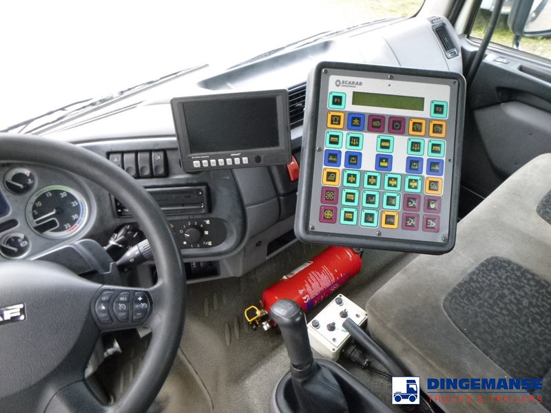 Varredora urbana DAF LF 45.180 Scarab Merlin street sweeper 4x2: foto 18