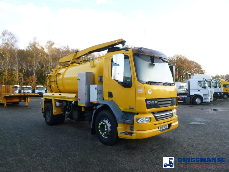 DAF LF 55.220 4X2 RHD Whale vacuum tank 8.1 m3 - Caminhão limpa fossa: foto 2 DAF LF 55.220 4X2 RHD Whale vacuum tank 8.1 m3 - Caminhão limpa fossa: foto 2