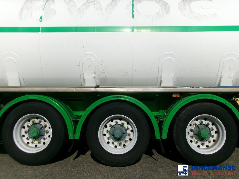 Feldbinder Fuel tank alu 42 m3 / / 6 comp + pump - Semirreboque tanque: foto 5 Feldbinder Fuel tank alu 42 m3 / / 6 comp + pump - Semirreboque tanque: foto 5