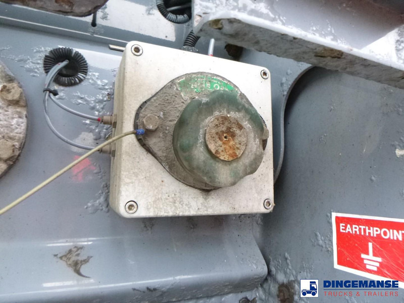 Locação de Heil / Thompson Heavy oil tank alu 34.2 m3 / 1 comp + pump Heil / Thompson Heavy oil tank alu 34.2 m3 / 1 comp + pump: foto 14 Locação de Heil / Thompson Heavy oil tank alu 34.2 m3 / 1 comp + pump Heil / Thompson Heavy oil tank alu 34.2 m3 / 1 comp + pump: foto 14