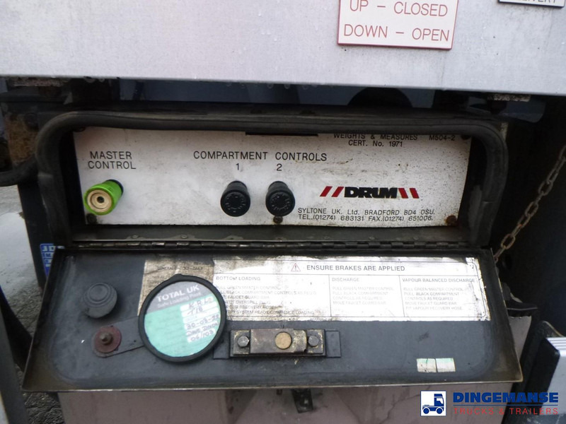 Locação de Heil / Thompson Heavy oil tank alu 34.2 m3 / 1 comp + pump Heil / Thompson Heavy oil tank alu 34.2 m3 / 1 comp + pump: foto 12 Locação de Heil / Thompson Heavy oil tank alu 34.2 m3 / 1 comp + pump Heil / Thompson Heavy oil tank alu 34.2 m3 / 1 comp + pump: foto 12