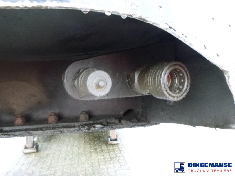 Locação de Heil / Thompson Heavy oil tank alu 34.2 m3 / 1 comp + pump Heil / Thompson Heavy oil tank alu 34.2 m3 / 1 comp + pump: foto 11 Locação de Heil / Thompson Heavy oil tank alu 34.2 m3 / 1 comp + pump Heil / Thompson Heavy oil tank alu 34.2 m3 / 1 comp + pump: foto 11