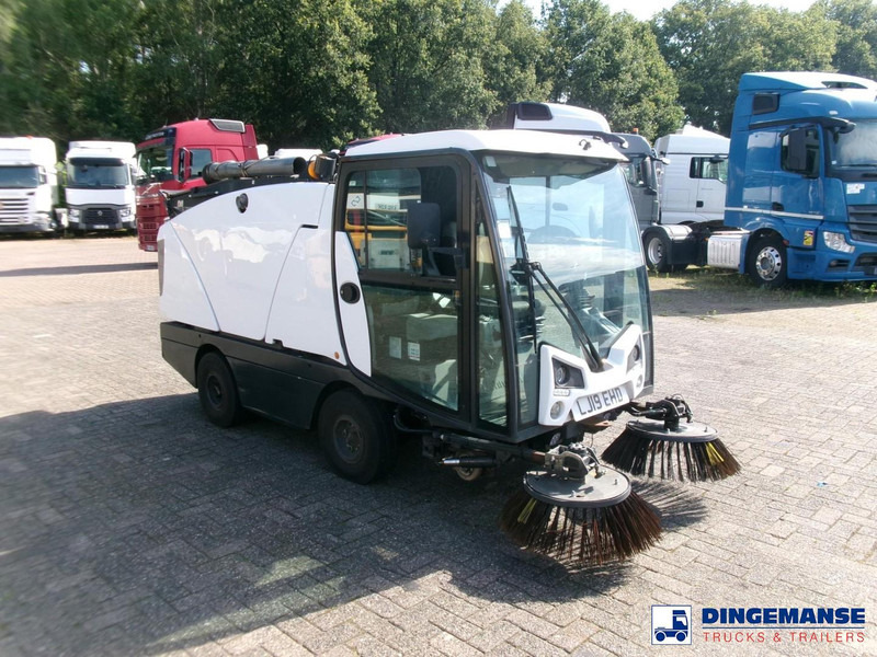 Johnston C202 compact street sweeper - Varredora urbana: foto 2 Johnston C202 compact street sweeper - Varredora urbana: foto 2