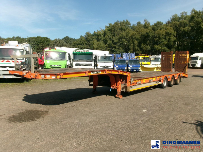 KING 3-axle semi-lowbed trailer 44T + ramps - Semireboque baixa: foto 1 KING 3-axle semi-lowbed trailer 44T + ramps - Semireboque baixa: foto 1