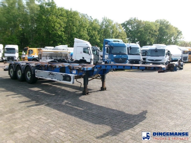 Krone 3-axle container trailer 20-30-40-45 ft SDC27 - Semireboque transportador de contêineres/ Caixa móvel: foto 2 Krone 3-axle container trailer 20-30-40-45 ft SDC27 - Semireboque transportador de contêineres/ Caixa móvel: foto 2
