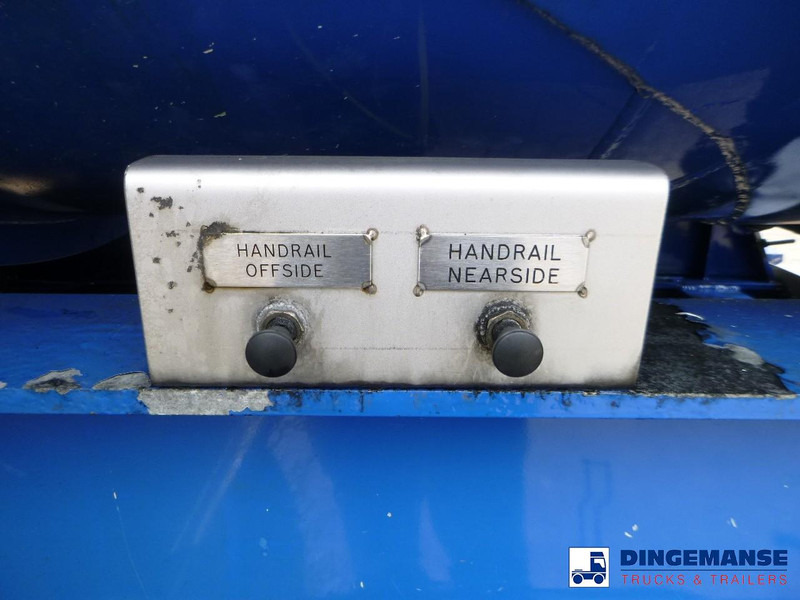 LAG Powder tank alu 55 m3 (tipping) + ADR - Semirreboque tanque: foto 5 LAG Powder tank alu 55 m3 (tipping) + ADR - Semirreboque tanque: foto 5