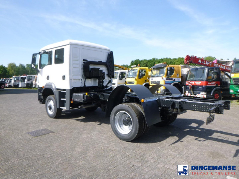 MAN TGM 13.320 4X4 BL chassis / new/unused - Caminhão chassi: foto 3 MAN TGM 13.320 4X4 BL chassis / new/unused - Caminhão chassi: foto 3