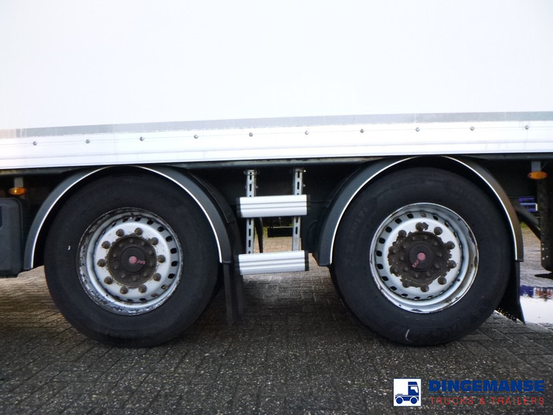 MAN TGX 26.440 6X2 high volume + Fruehauf closed box trailer - Caminhão furgão: foto 5 MAN TGX 26.440 6X2 high volume + Fruehauf closed box trailer - Caminhão furgão: foto 5