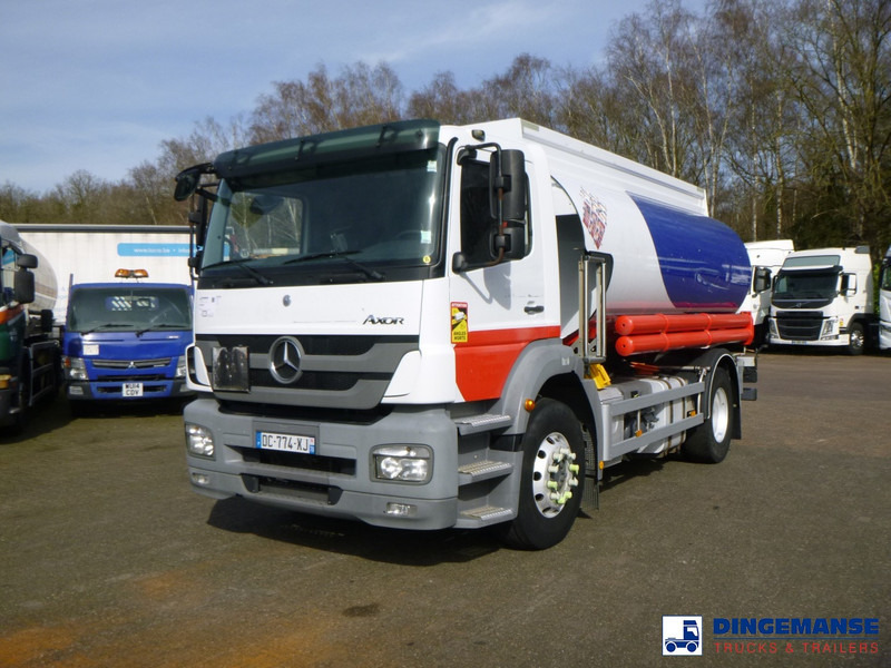 Mercedes-Benz Axor 1823 4x2 fuel tank 14.2 m3 / 4 comp - Caminhão tanque: foto 1 Mercedes-Benz Axor 1823 4x2 fuel tank 14.2 m3 / 4 comp - Caminhão tanque: foto 1