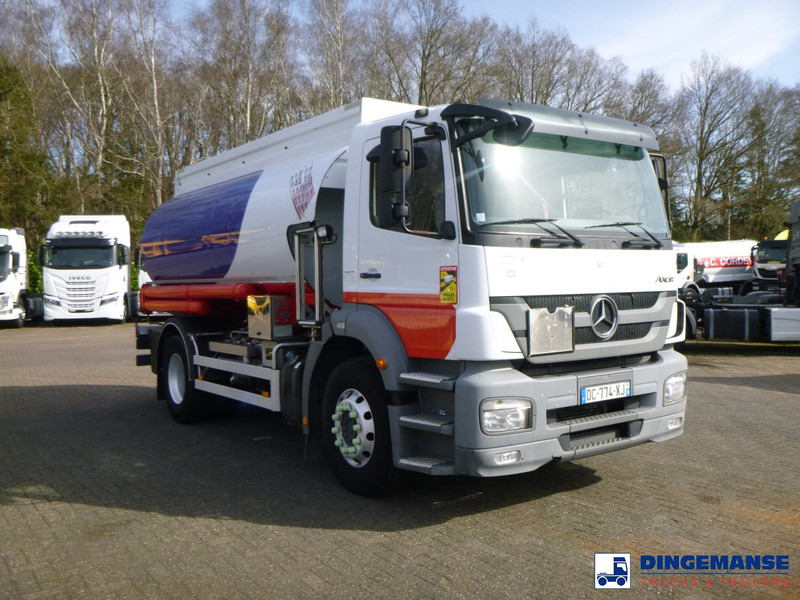 Mercedes-Benz Axor 1823 4x2 fuel tank 14.2 m3 / 4 comp - Caminhão tanque: foto 2 Mercedes-Benz Axor 1823 4x2 fuel tank 14.2 m3 / 4 comp - Caminhão tanque: foto 2
