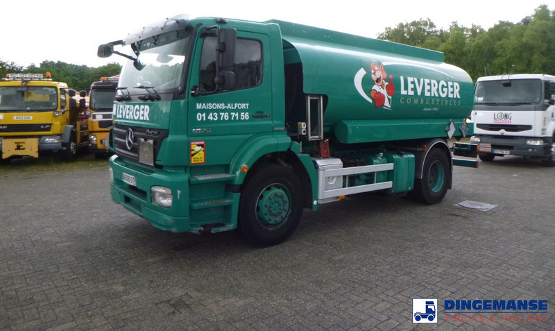Mercedes-Benz Axor 1829 4x2 heavy oil tank 14.4 m3 / 4 comp - Caminhão tanque: foto 1 Mercedes-Benz Axor 1829 4x2 heavy oil tank 14.4 m3 / 4 comp - Caminhão tanque: foto 1