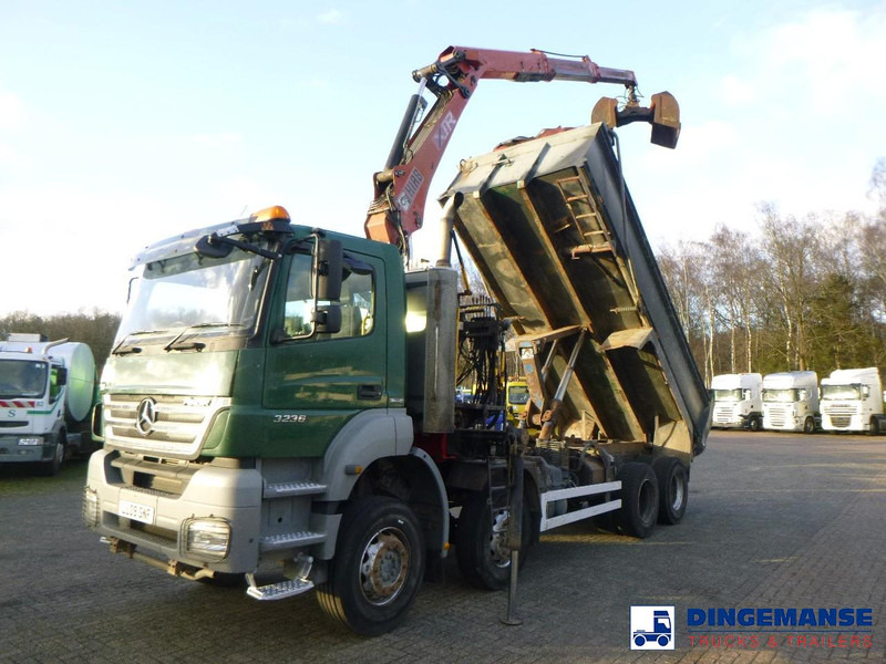 Mercedes-Benz Axor 3236 8x4 RHD tipper + Hiab 1283 DK-2 Duo - Caminhão grua: foto 1 Mercedes-Benz Axor 3236 8x4 RHD tipper + Hiab 1283 DK-2 Duo - Caminhão grua: foto 1
