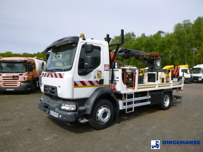 Renault D 240 DTI 4x2 + Risa G2T drilling installation - Máquina de perfuração: foto 1 Renault D 240 DTI 4x2 + Risa G2T drilling installation - Máquina de perfuração: foto 1