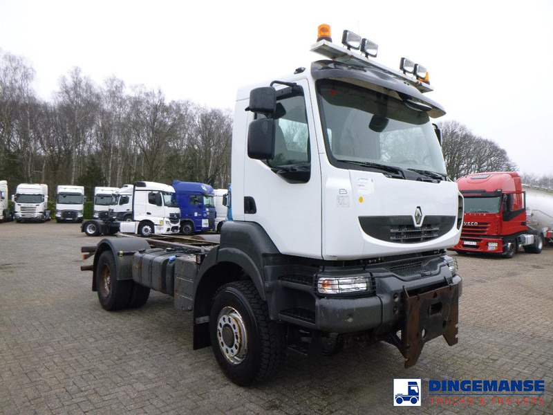 Renault Kerax 380 DXI 4x4 Euro 5 chassis + PTO - Caminhão chassi: foto 2 Renault Kerax 380 DXI 4x4 Euro 5 chassis + PTO - Caminhão chassi: foto 2